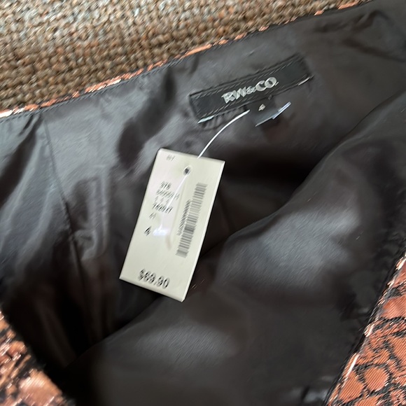 RW&CO metallic copper short skirt - Picture 3 of 6